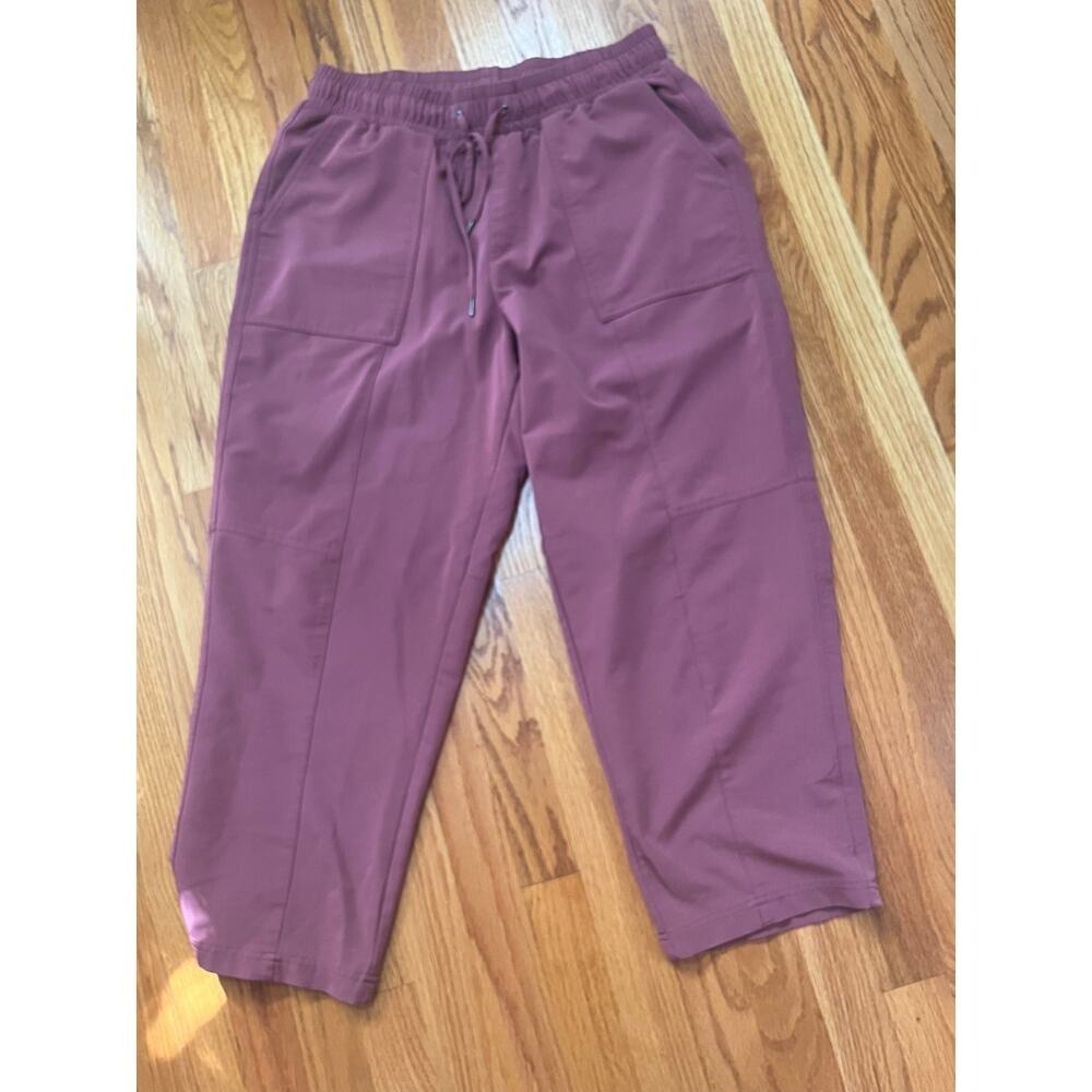 Mondetta elastic waist cropped joggers size L 4 pocket pink tie waist comfort